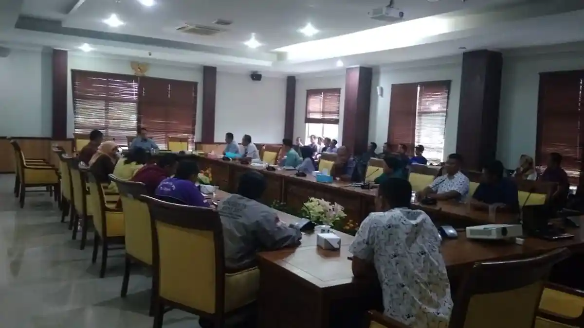 Karyawan Keluhkan PT Persero ke Komisi IV DPRD Kota Batam, Udin P Sihaloho Beri Waktu 10 Hari
