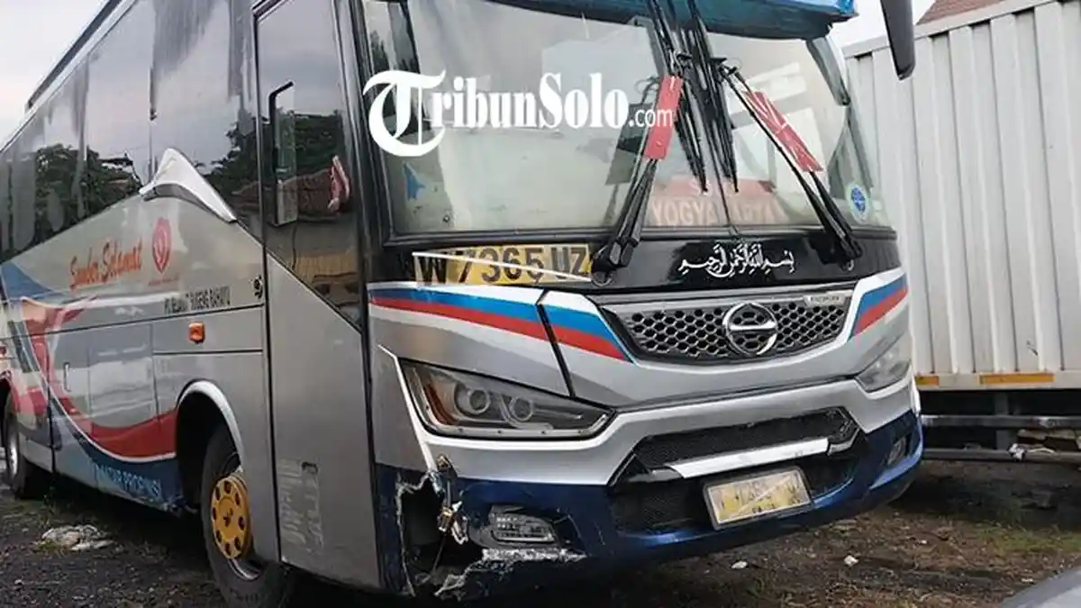 Kronologi Kecelakaan Maut Bus Sumber Selamat Vs Motor, Terdengar Suara Keras: Korban Meninggal 