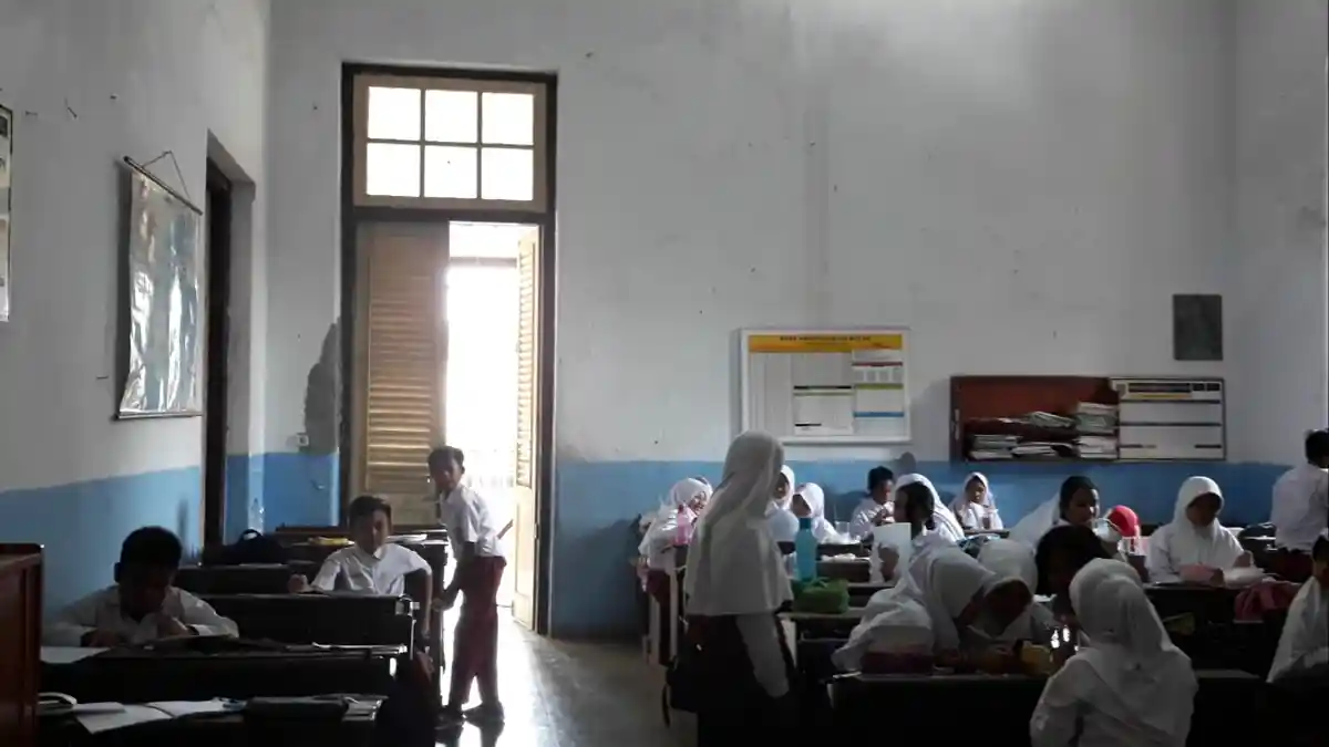 Cuma Sewa, SDN 2 Pancoran Mas Bingung Soal Perawatan Gedung