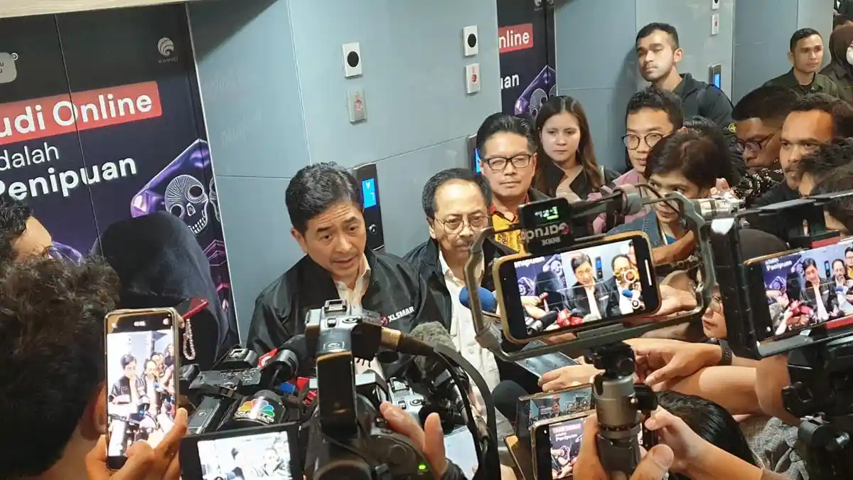 Arsjad Rasjid Pastikan Tidak Ada PHK Usai Merger XL dan Smartfren