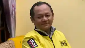 Ketua-DPD-Golkar-Jatim-M-Sarmuji-652024.jpg