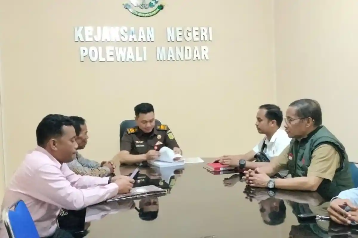 Status P21 Kades Sugihwaras Polman Segera Disidang karena Tidak Netral di Pilkada