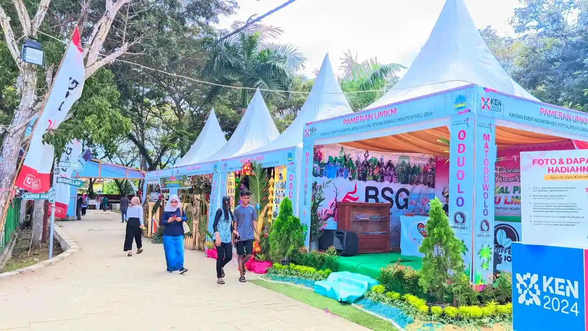 Puluhan Pelaku UMKM Ikut Festival Pesona Danau Limboto Gorontalo