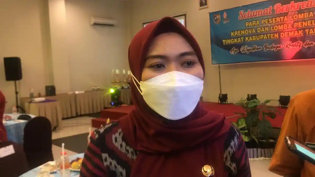 Jadi Peringkat Satu Kasus Covid 19,  Bupati Demak Ajak Tertib Masker dan Vaksin Booster