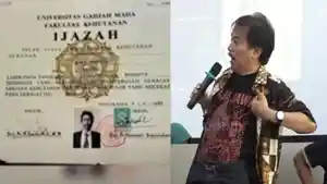 Eks-Menteri-Pemuda-dan-Olahraga-Roy-Suryo-memamerkan-kaus.jpg