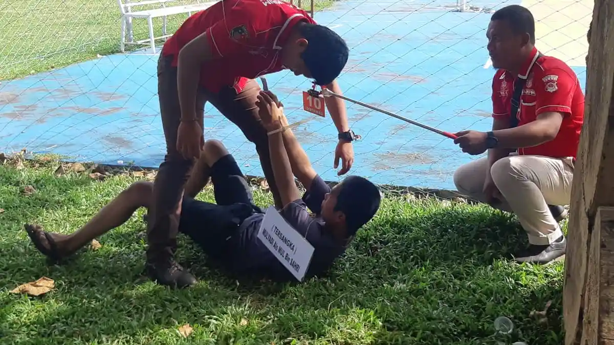 Rekonstruksi Pembunuhan di VII Koto Tebo, Tersangka Peragakan 13 Adegan