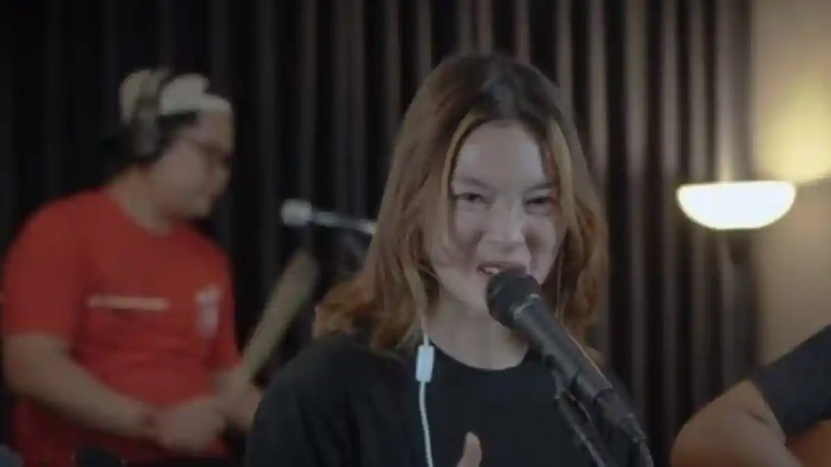 Chord dan Lirik Lagu Sunda Daun Puspa Versi Vanny Rizky dan 3 Pemuda Berbahaya