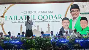 Wamenperin-Faisol-Riza-saat-menggelar-Buka-Bersama-di-Gedung-Islamic-Centre-Selasa-1032026.jpg