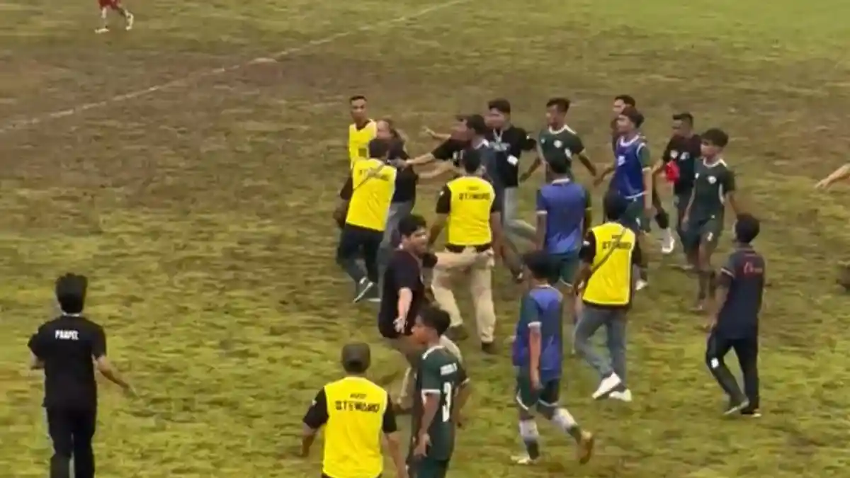 Persigar Garut vs Persima Majalengka Ricuh, Buntut Aksi Kontroversial Wasit Anulir Gol