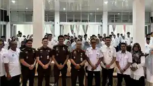 Kejari-Aceh-Besar-memberikan-penyuluhan-hukum-kepada-pelajar.jpg