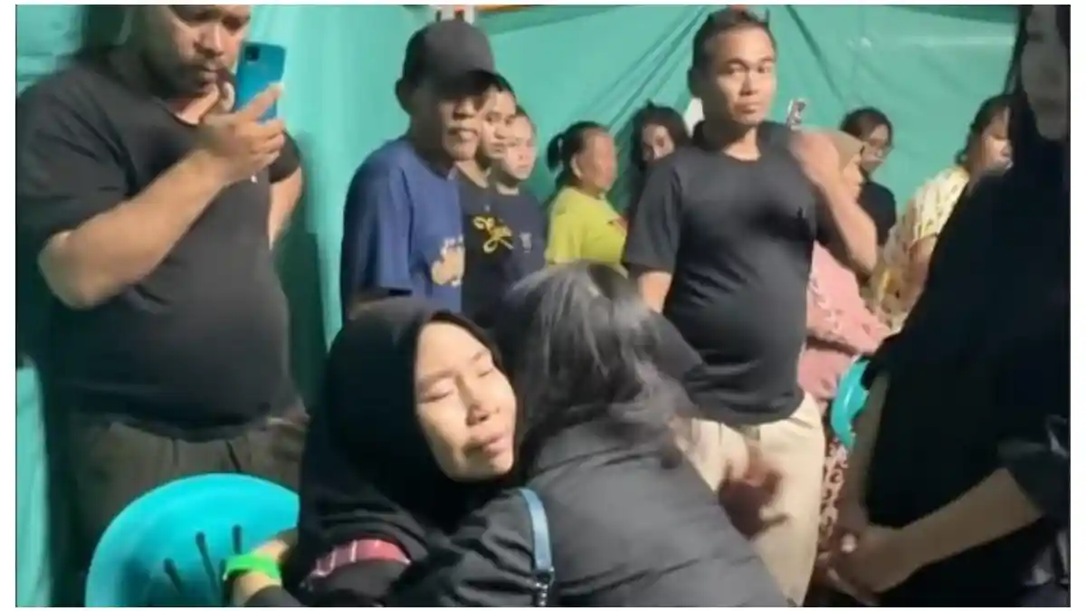 Grab Kirim Karangan Bunga ke Rumah Affan Kurniawan di Menteng