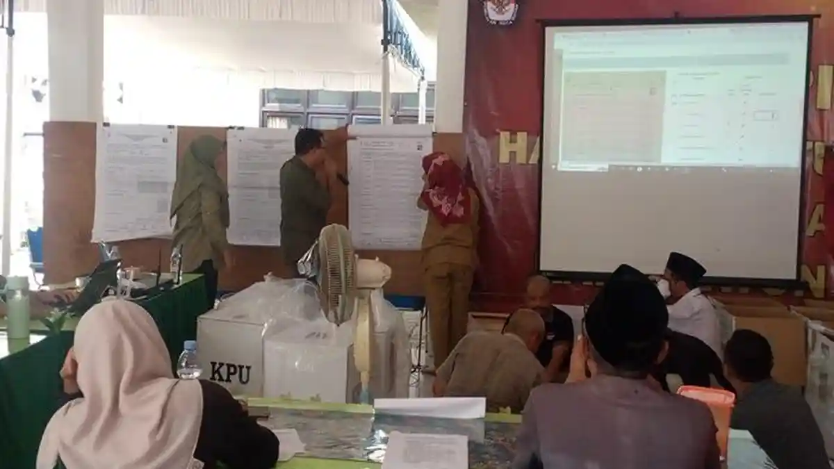 Rekapitulasi Suara di Tingkat Kecamatan Sempat Dihentikan, Ini ...