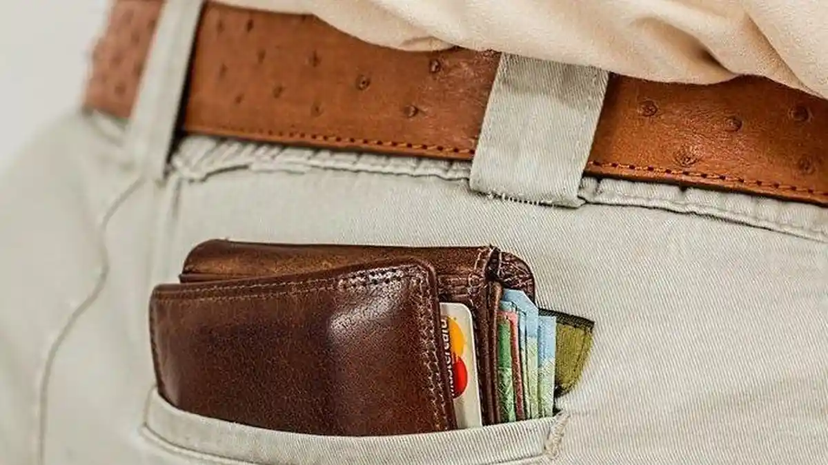 Dompet Tebal, 5 Shio Ini Cukup Goyang Kaki Dapat Duit Minggu 11 April 2021, Uang yang Bekerja