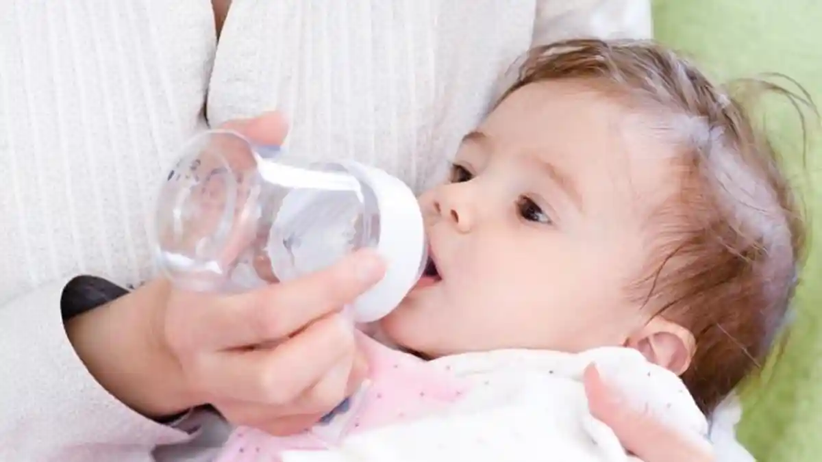 Bayi Minum Kopi Setiap Hari, Waspada Begini Dampaknya Bagi Kesehatan Buah Hati