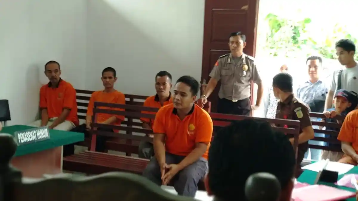 Diduga Aniaya Istri, Leo Albertus Dituntut 10 Bulan Penjara