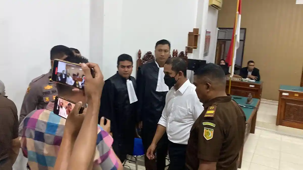 Majelis Hakim PN Kupang Tolak Eksepsi Eks Kapolres Ngada Fajar Lukman