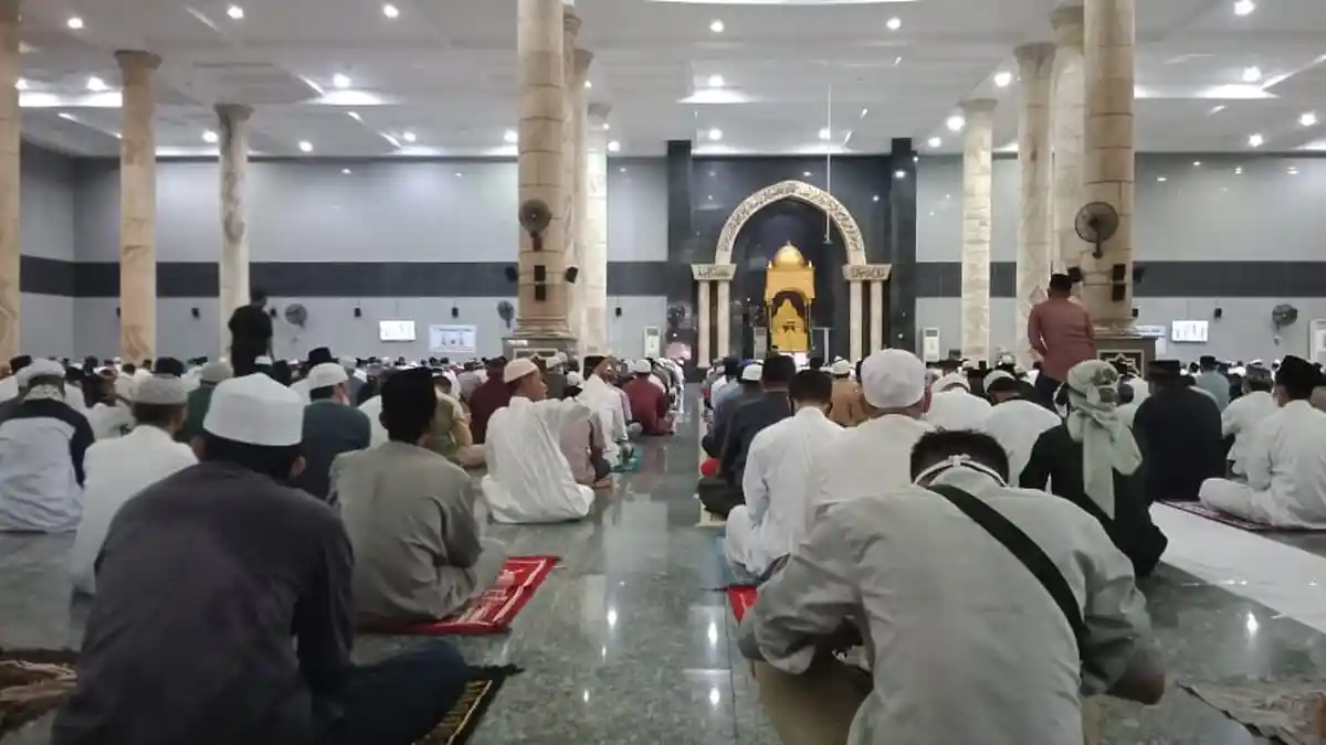 Begini Aturan Salat Berjamaah Selama PPKM Level 3 di Kota Ambon