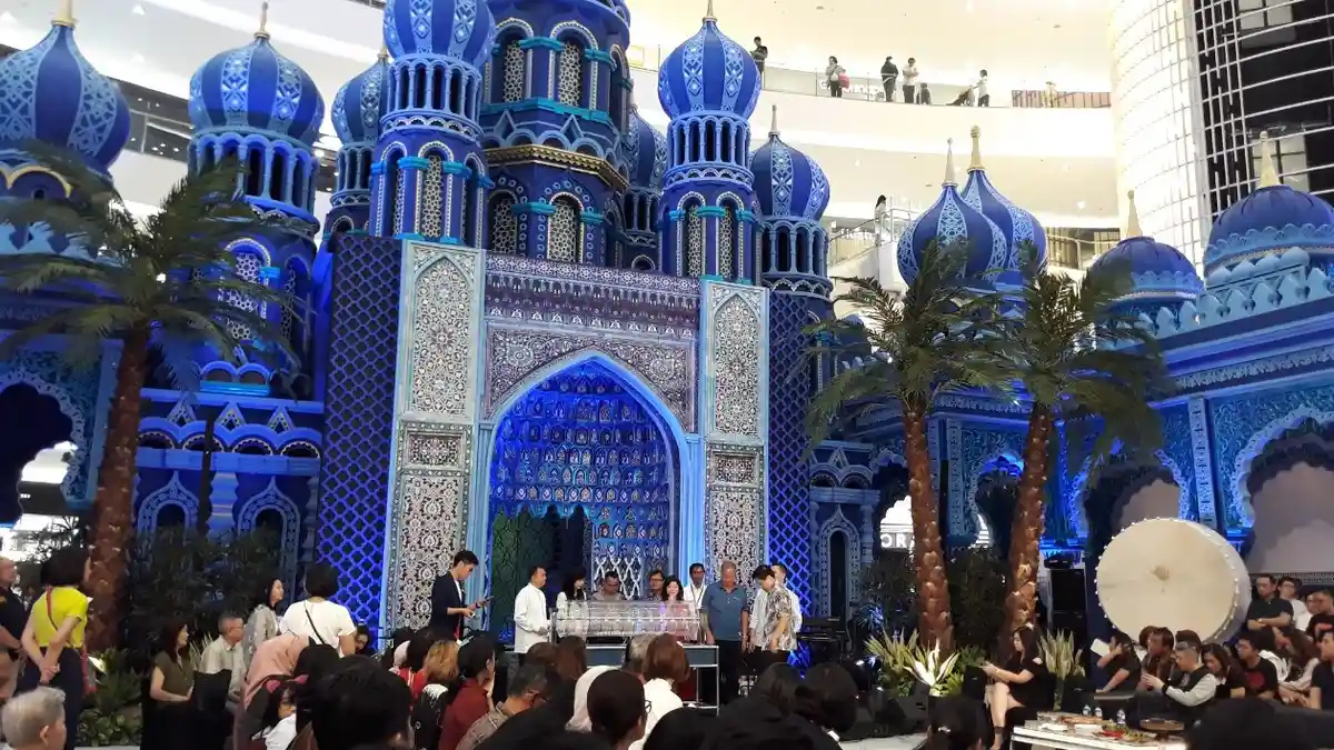 Malam Ini Ari Lasso Meriahkan Midnight Shopping di Senayan City