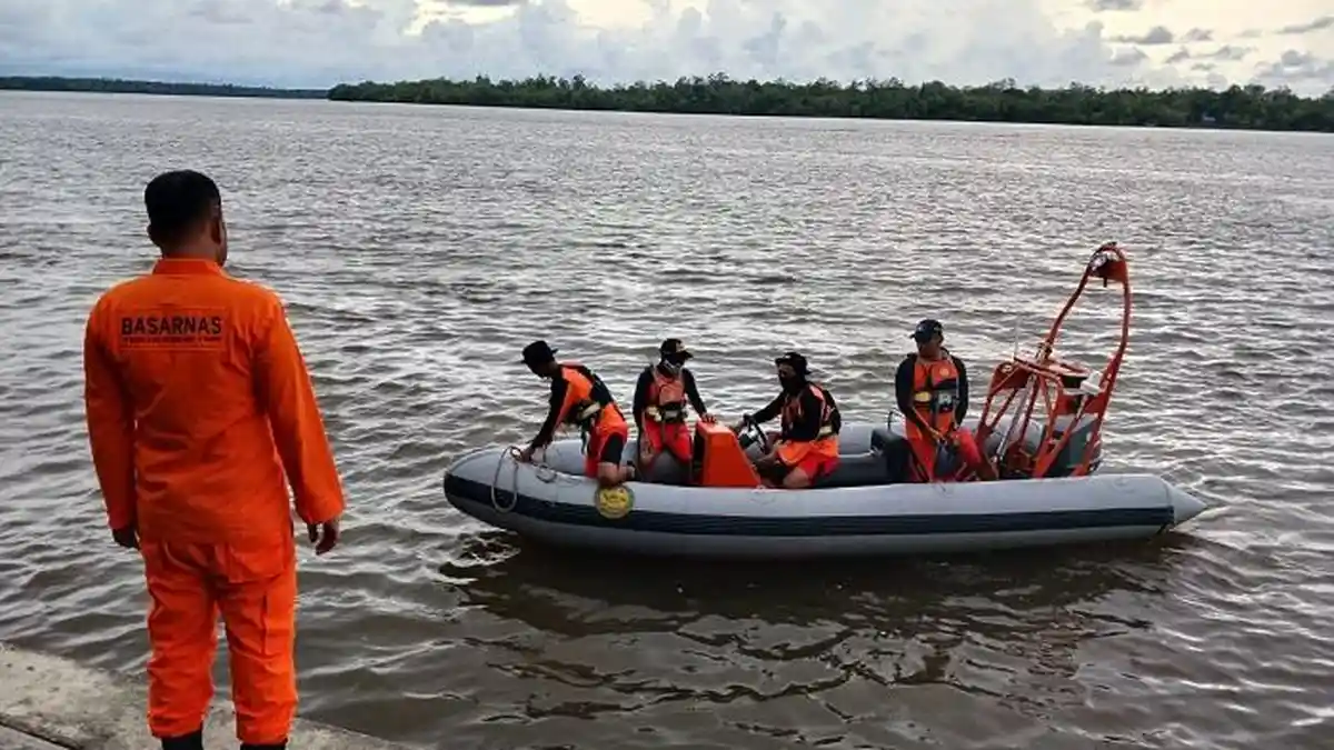 Panik dan Mabuk, Penumpang KM Sirimau Terjun ke Laut di Perairan Pulau Tiga