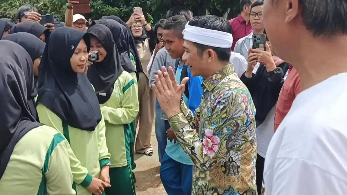Lagu Bupati Purwakarta Tuai Kritik, Dinilai Anggap Kondisi Biologis Wanita Sebagai Beban - Tribunjabar.id