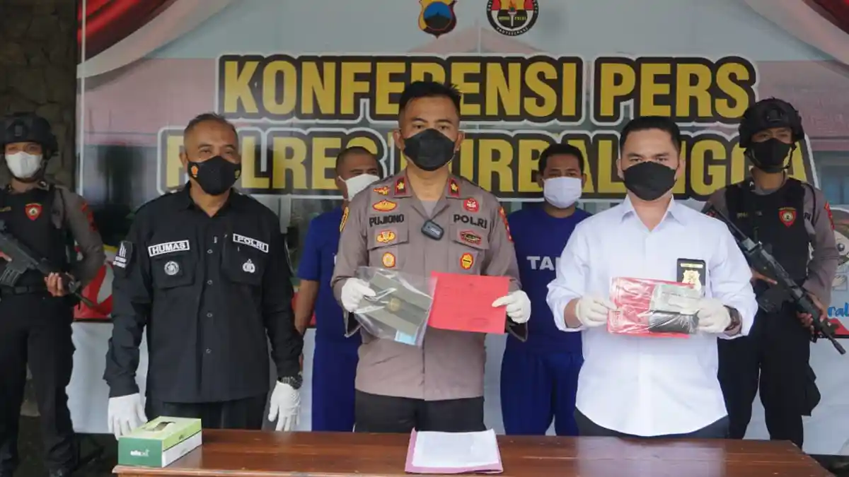 Polres Purbalingga Tangkap Dua Pelaku Penggelapan Mobil Rental di Lokasi Persembunyian