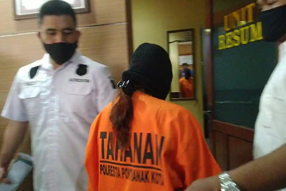 TERUNGKAP Ibu dan Ayah Bayi yang Dibuang di Tempat Sampah Pontianak, Tersangka Mengaku Bingung