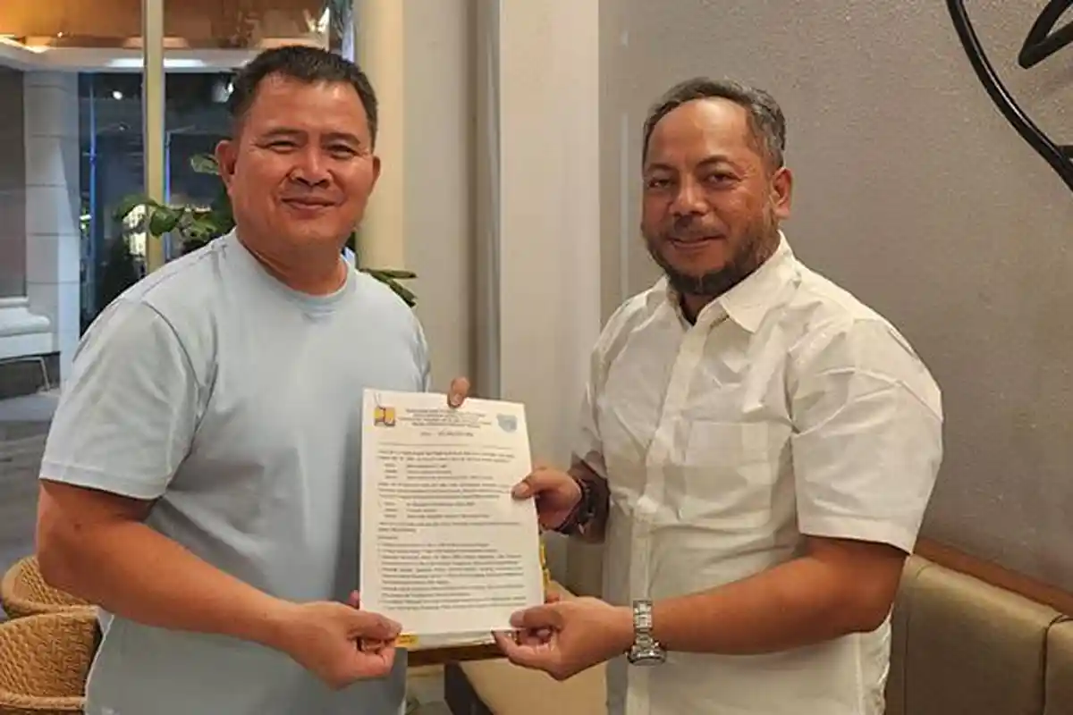 Rumah Khusus dari Kementerian PUPR untuk Sejumlah Kampung di Maybrat Diserahterimakan