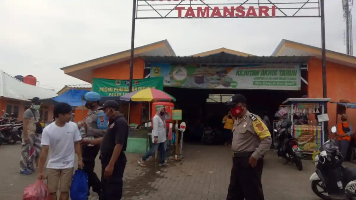 Langgar Protokol Kesehatan PPKM, Ratusan Warga Dramaga dan Tamansari Terkena Sanksi Sosial