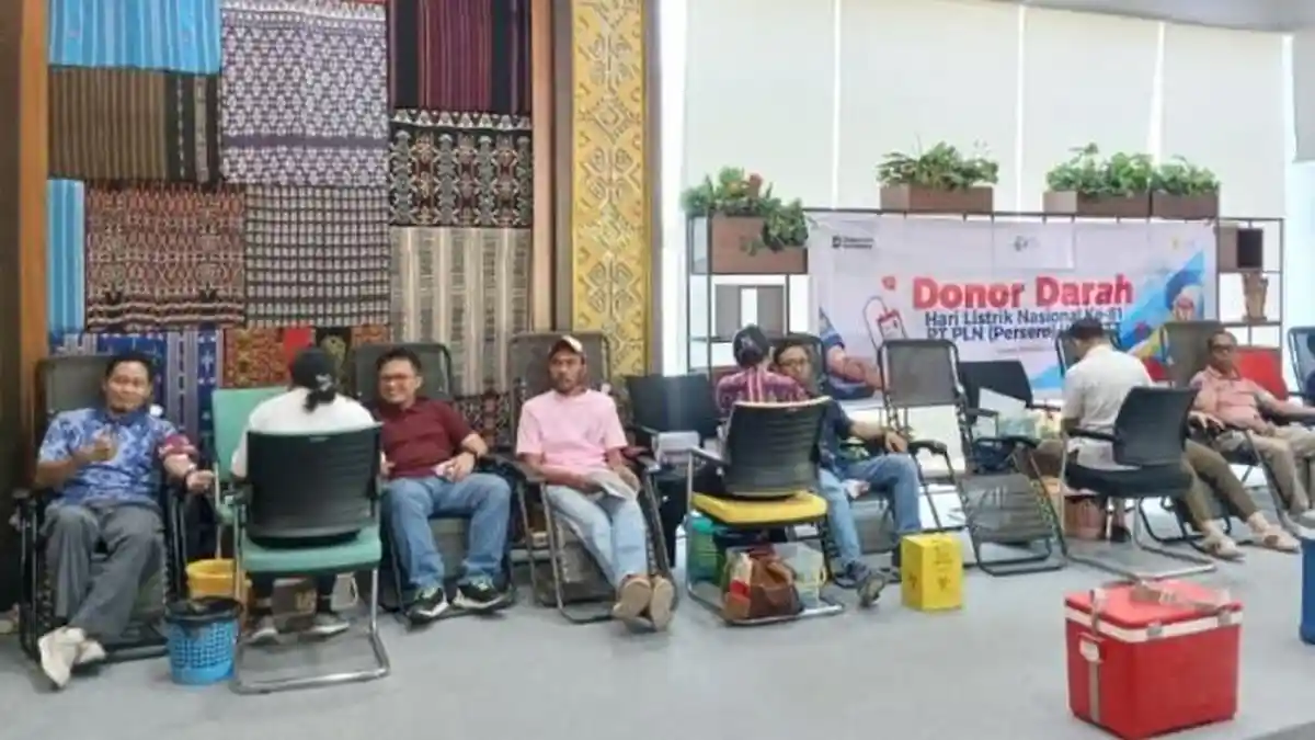 Hari Listrik Nasional, PLN UIW NTT Kumpulkan Darah 86 Kantong