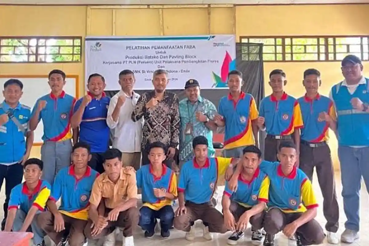 Sinergi PLN dalam 5 Tahun Kepemimpinan Erick Thohir, Wujudkan Energi Bersih di Ende