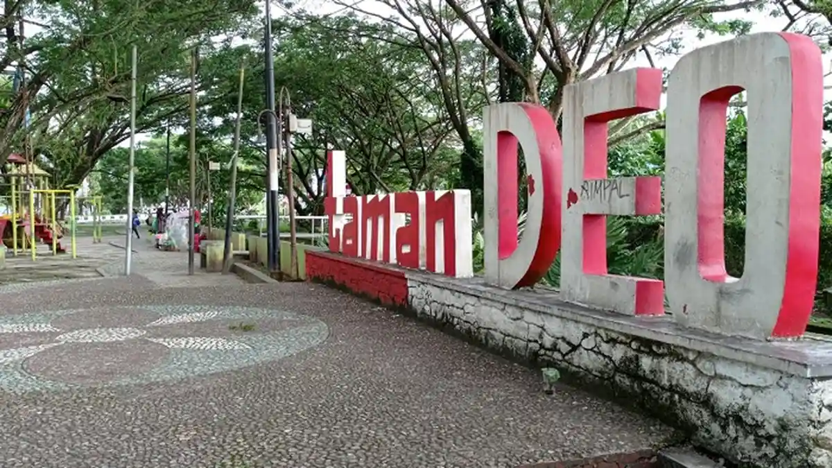 Taman Deo Sorong jadi Tempat Sampah dan Mabuk