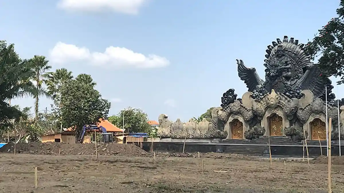 Telan Anggaran Rp 1,6 Miliar, Taman Kota di Depan GWS Tabanan Mulai Ditata