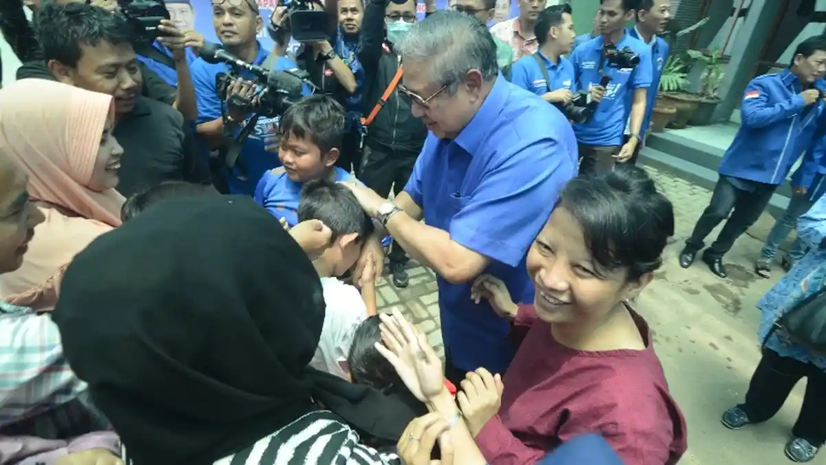 SBY Enggan Disebut Mengkritik Pemerintah, Tetapi. . .
