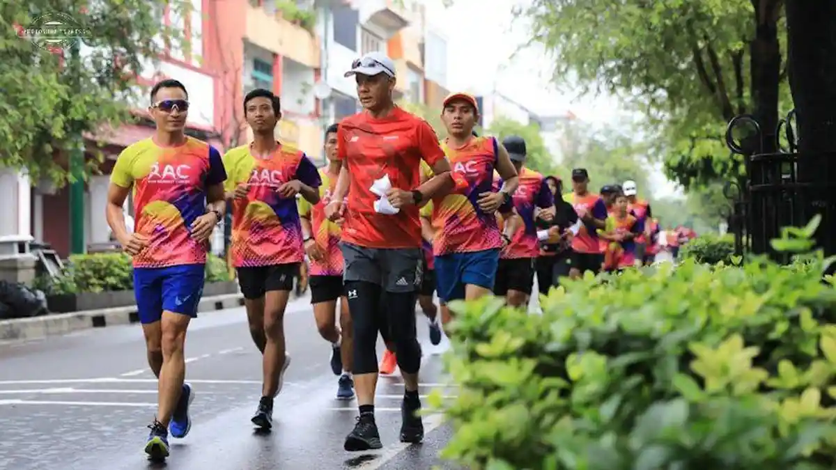 Ganjar Pranowo dan Istri Ikut Lomba Lari Run Against Cancer Demi Alasan Kemanusiaan