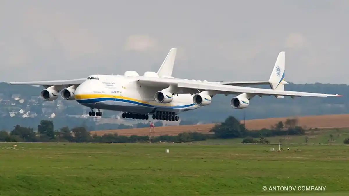 Pesawat Ukraina AN-225 yang Dihancurkan Dirusak Tentara Rusia Kapasitasnya 2 Kali Boeing 747-400