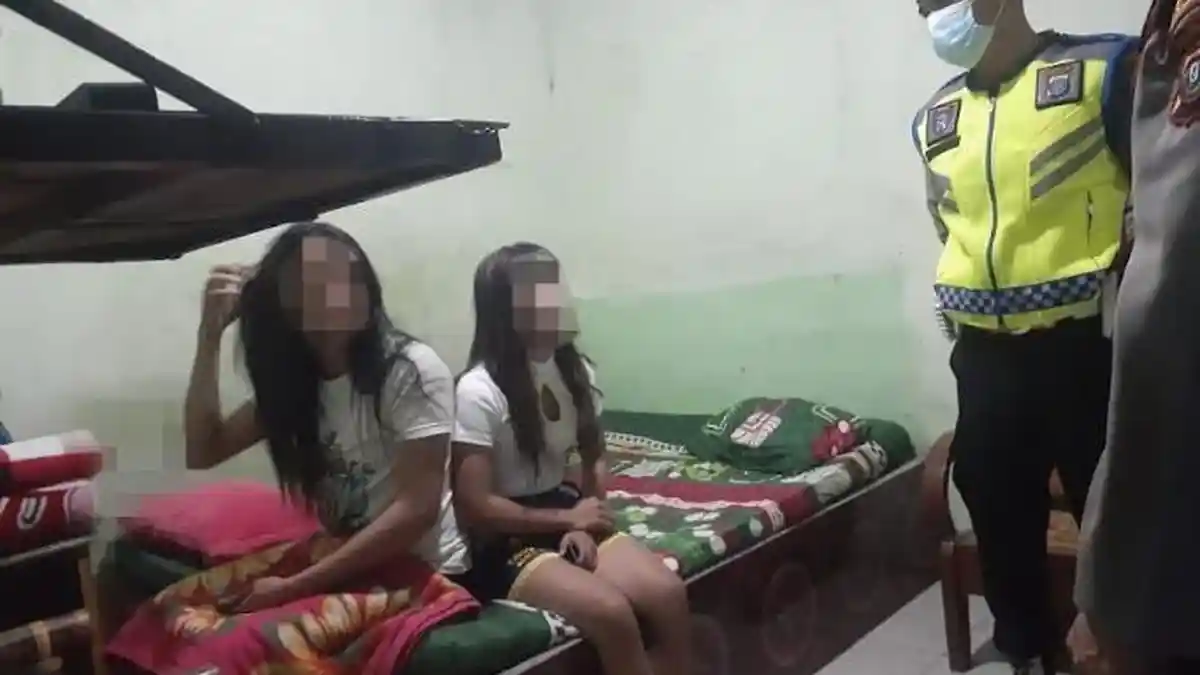 3 Pasangan Bukan Suami Istri Tertangkap saat Razia Pekat di Toba