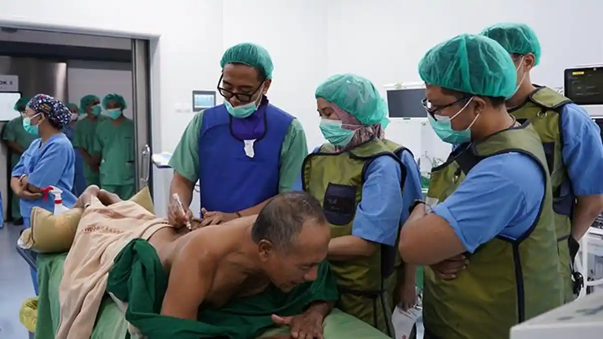 Perdatin NTB dan RSUD Provinsi NTB Gelar Bakti Sosial Pengobatan Nyeri Kronis