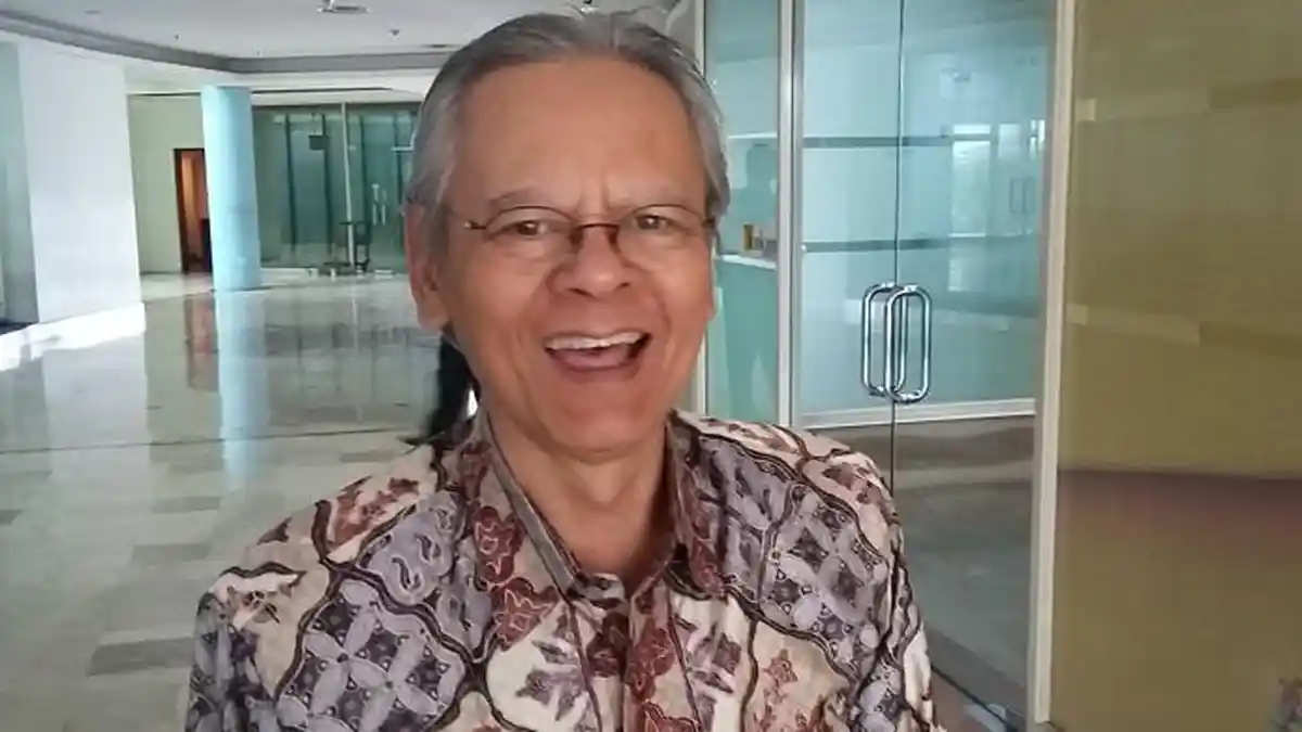 Erry Riyana: Kelihatannya MKD Lupa sebagai Dewan Etik, Bukan Pengadilan