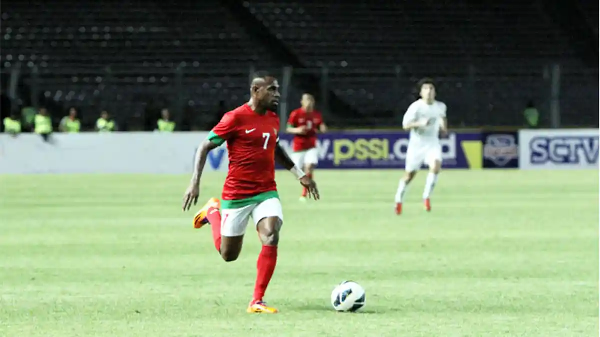 Cuma Boaz Solossa Pesepakbola Terbaik Indonesia Selama 20 Tahun Terakhir