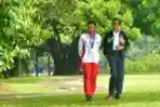 Zohri Disambut Jokowi di Istana Bogor