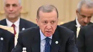 Presiden-Turki-Recep-Tayyip-Erdogan-menghadiri-KTT-ke-10-Dewan-Kepala-Negar.jpg