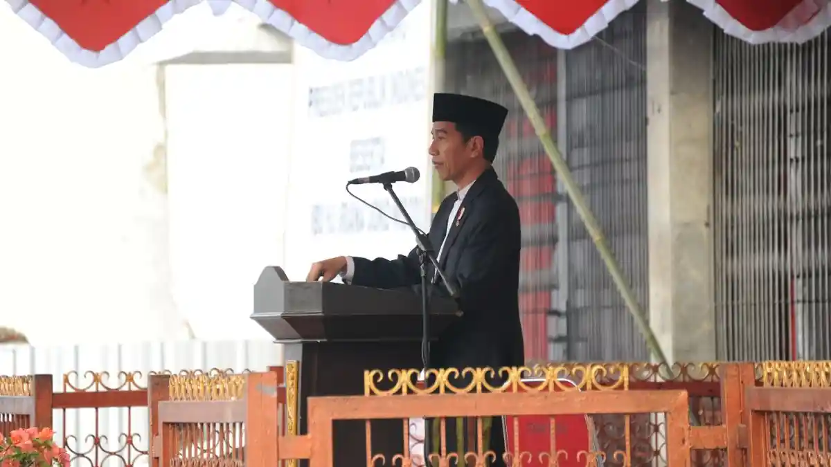 Jokowi Kurban Sapi di Kampung Aher, Sukabumi