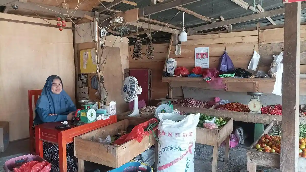 Harga Cabai Merah Besar Rp75 Ribu, Pedagang Pasar Palakka Bone Keluhkan Sepinya Pembeli
