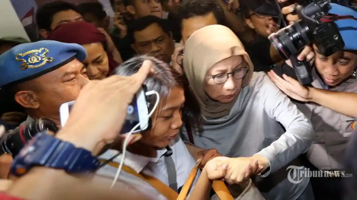 Terungkap Alasan Anies Sponsori Ratna Sarumpaet ke Chile