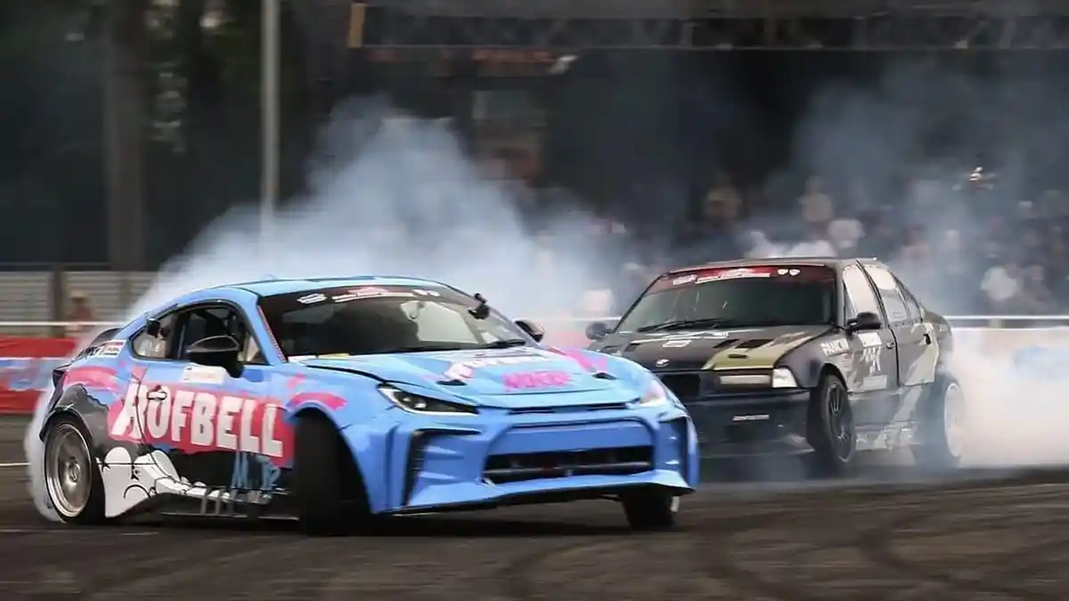 Rofbell Sahroni Cetak Double Winner di Indonesia Drift Series 2025 dan Kejurnas Drift