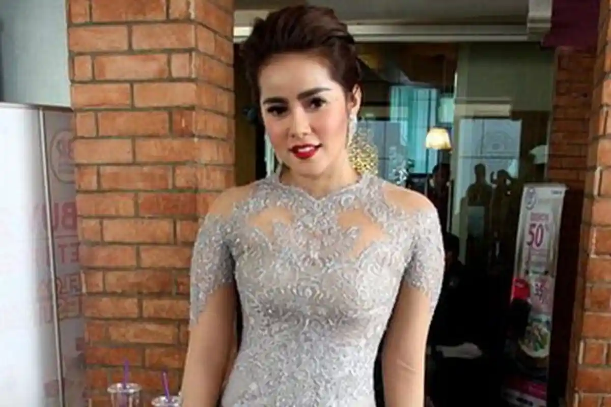 Begini Keadaan Ayah Olla Ramlan Sebelum Meninggal, Postingannya Banjir Doa