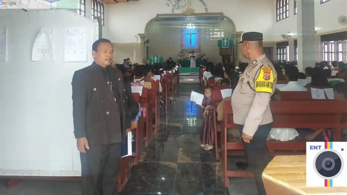 Polsek Kotapinang Amankan Kebaktian di Tiga Gereja Labusel, Pastikan Situasi Kondusif dan Aman