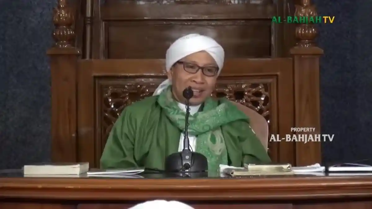 Hukum Memakai Celak, Buya Yahya Jelaskan Sesuai Tuntunan Rasulullah SAW