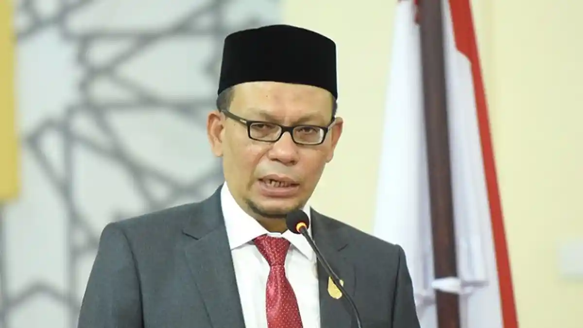 Anggota DPRK Minta Sekda Evaluasi Kinerja Pegawai Kontrak