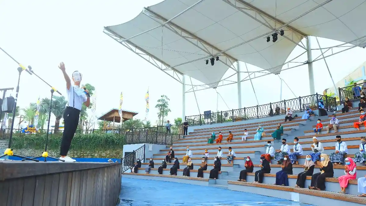 Saloka Theme Park Gratiskan Puluhan Anak Panti Asuhan Berwisata